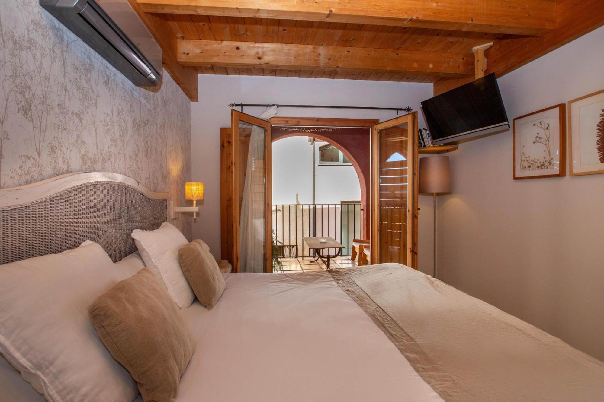 Hotel Boutique Niu De Sol - Designed For Adults Palau Saverdera Exterior photo